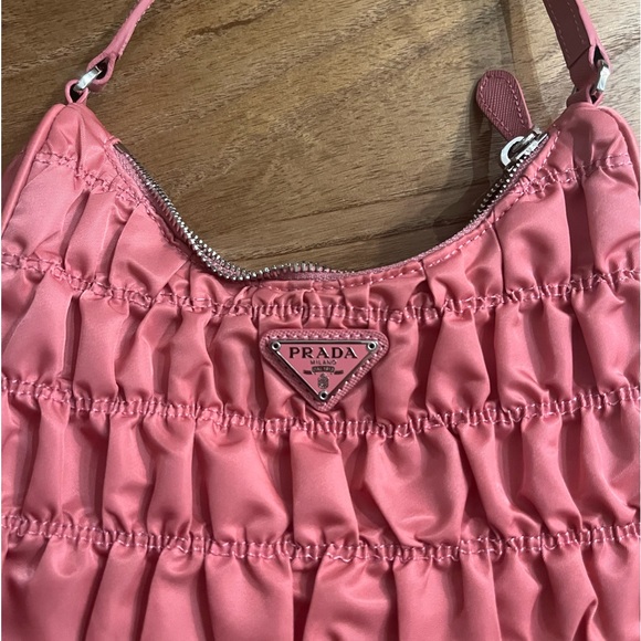PRADA Hobo Tessuto Gaufre with Saffiano Mini Pink - Picture 3 of 13